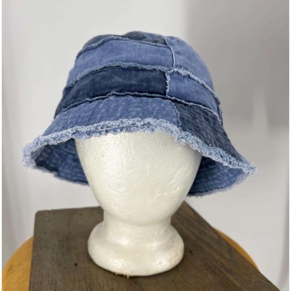 David and Young denim cotton patchwork bucket hat. - Picture 2 of 10